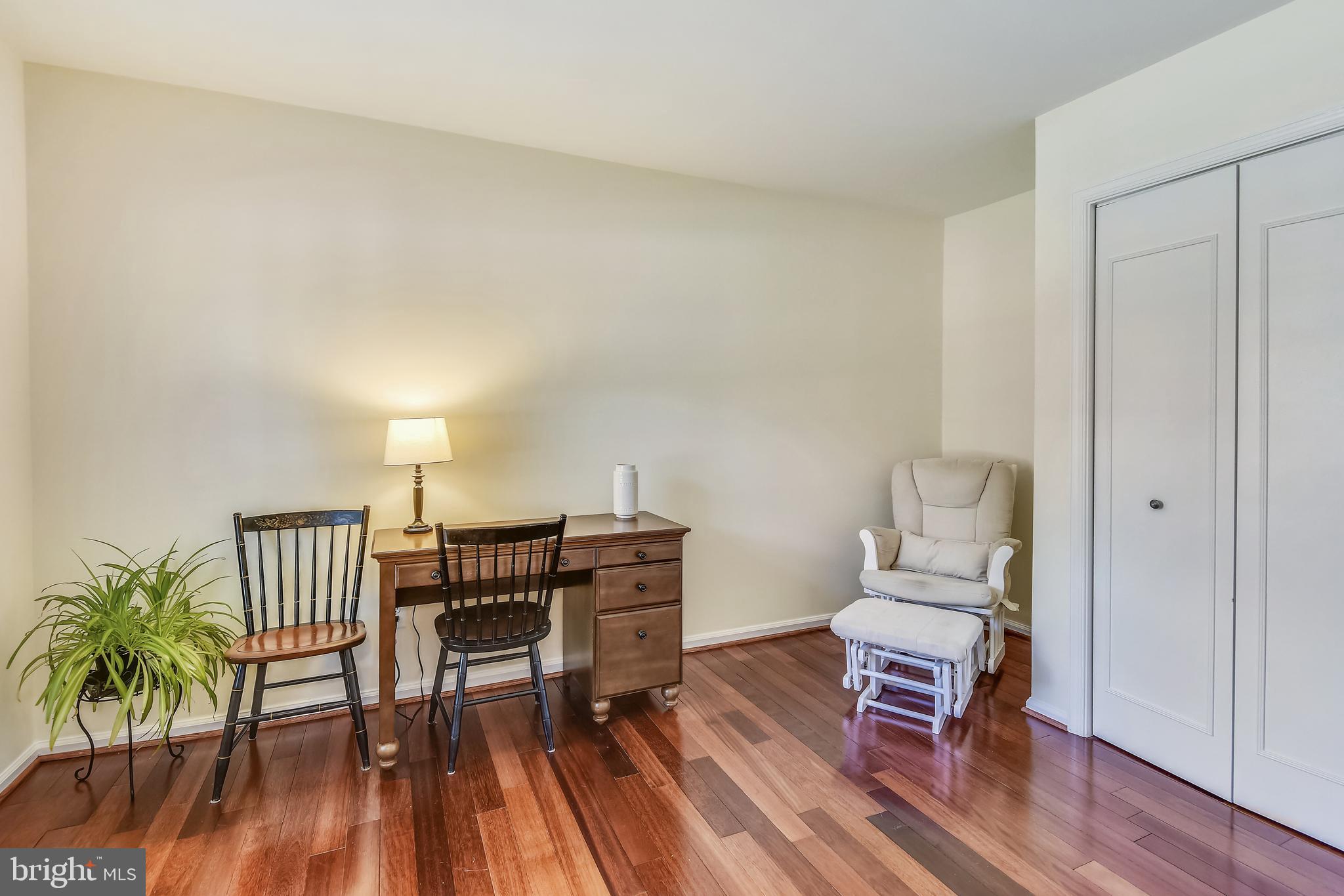 8523 Forrester Boulevard Springfield, VA 22152 - Photo 10 of 36 Main level office