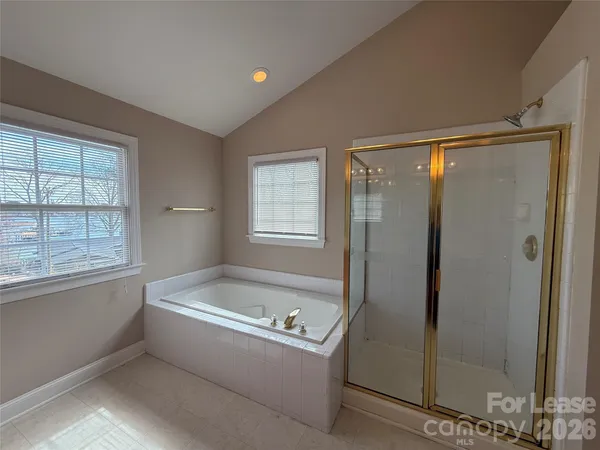 $2,700 | 3993 Lake Shore Road South, Denver, NC 28037