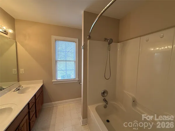 $2,700 | 3993 Lake Shore Road South, Denver, NC 28037