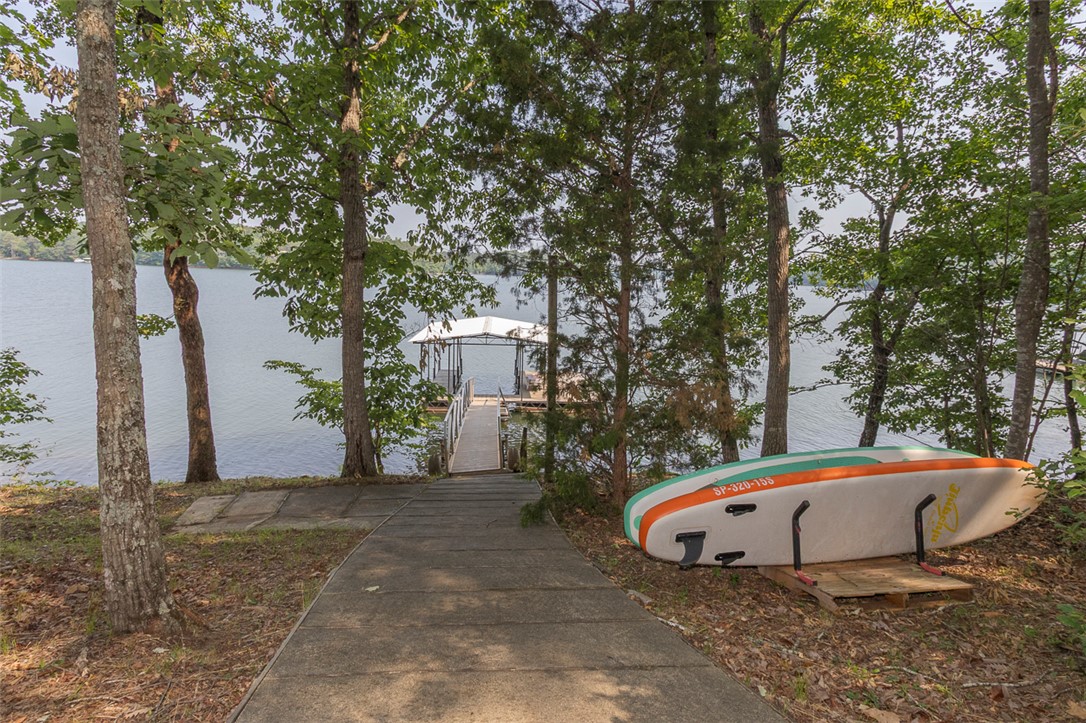 221 Stelling Road Townville, SC 29689 - Photo 2 of 37 Gallery Image 2
