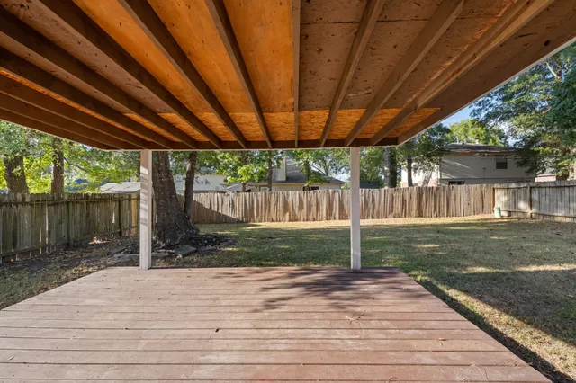 a house view with a backyard space
