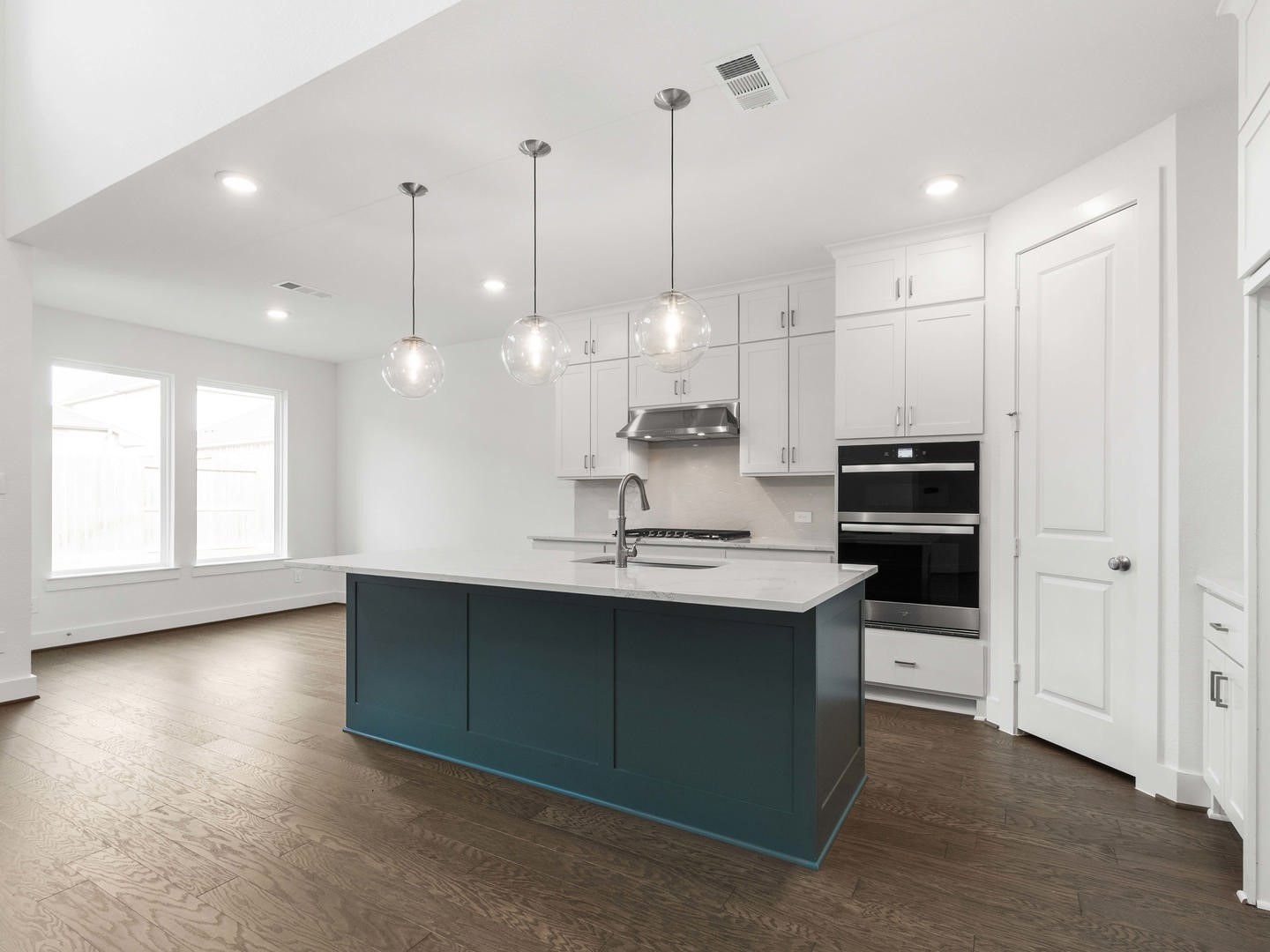 7401 Hawk Crst Drive Fulshear, TX 77441 - Photo 7 of 35 Pecan Ridge_Villa_Bolivar_HighPlains_4_Kitchen_03