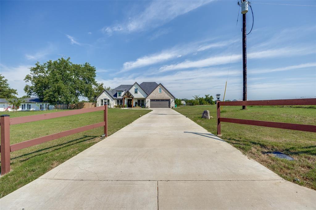 9425 Dripping Springs Road Denison, TX 75021 - Photo 3 of 39 a park view with a outdoor space