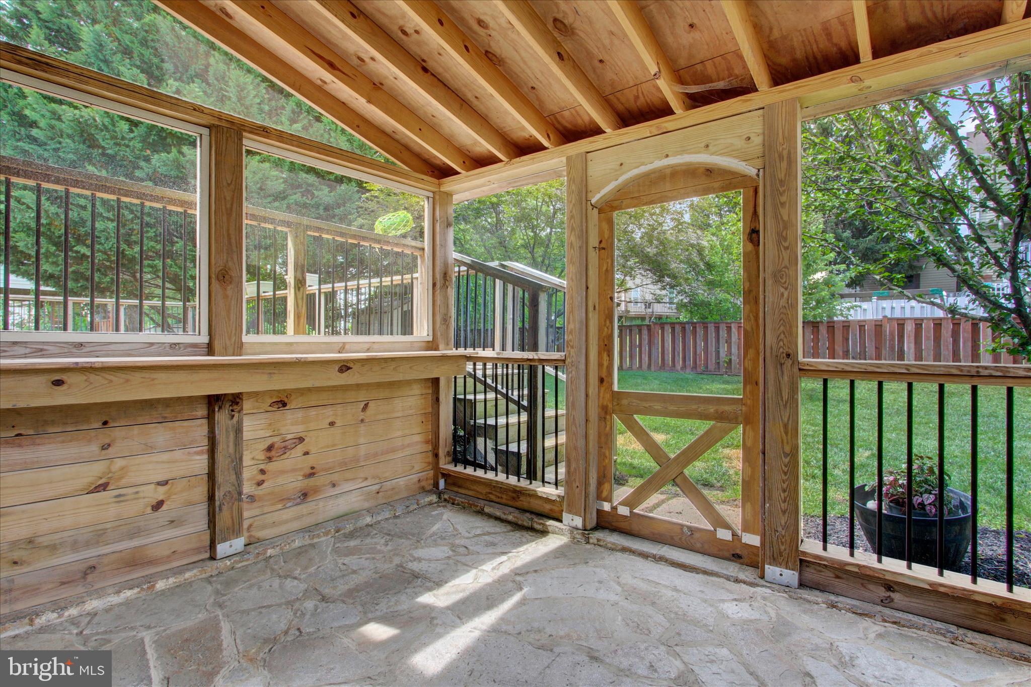 806 Uniontown Road Westminster, MD 21158 - Photo 4 of 38 Custom Screened patio
