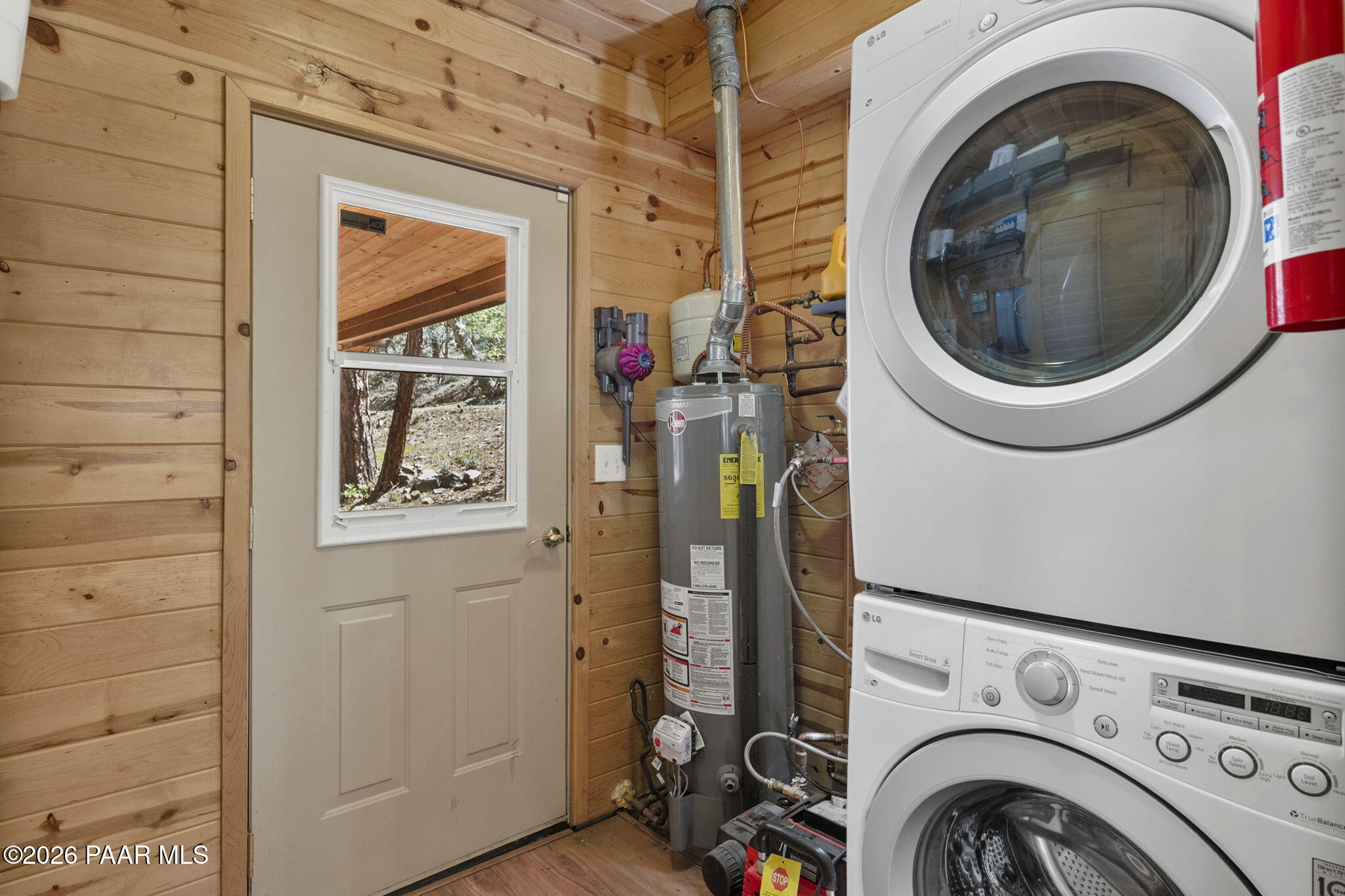 6151 Bannie Mine Road Prescott, AZ 86303 - Photo 20 of 42 25-Laundry Room