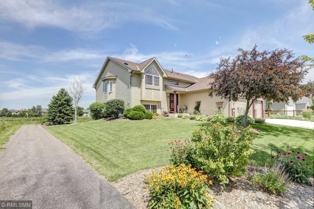 901 Abbey Road Northfield, MN 55057 - Photo 1 of 28 Gallery Image 1