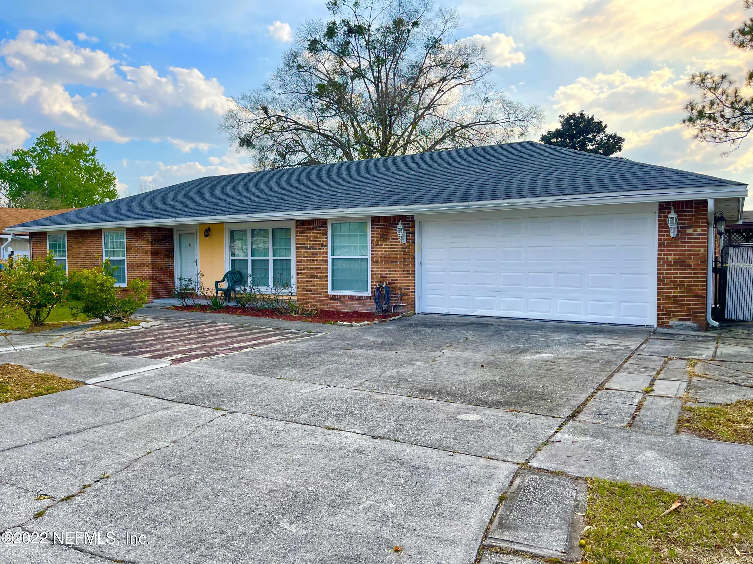 2518 Summer Tree Road East Jacksonville, FL 32246 - Photo 3 of 68 3