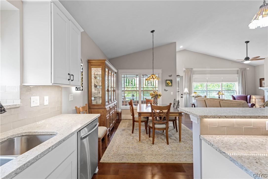 8265 Autumn Rdg Path Lysander, NY 13027 - Photo 11 of 50