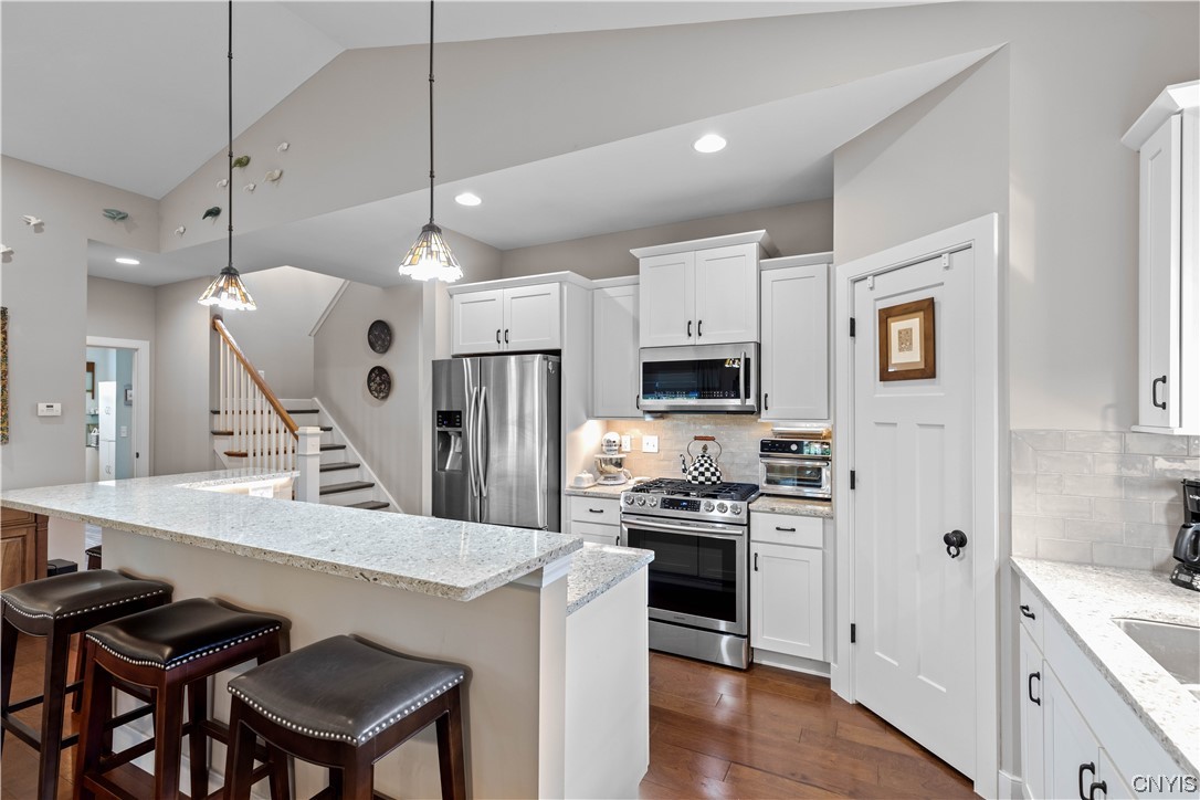 8265 Autumn Rdg Path Lysander, NY 13027 - Photo 8 of 50