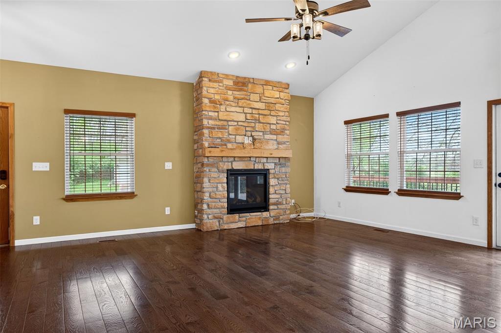 10236 Hawthorn Road Foristell, MO 63348 - Photo 12 of 92