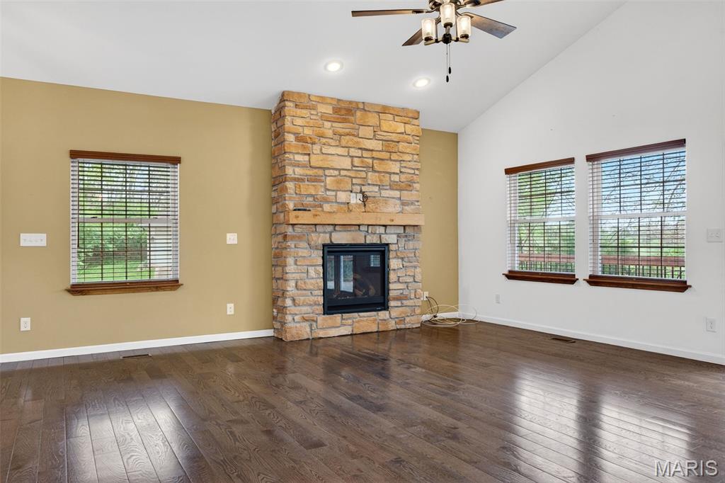 10236 Hawthorn Road Foristell, MO 63348 - Photo 15 of 92