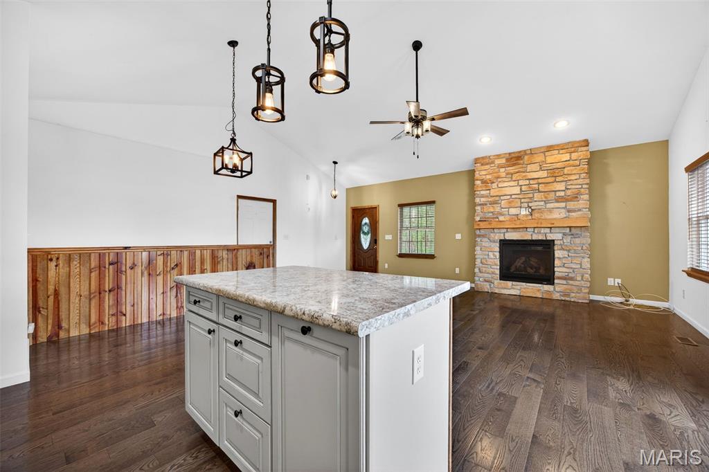 10236 Hawthorn Road Foristell, MO 63348 - Photo 19 of 92