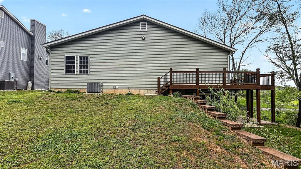 10236 Hawthorn Road Foristell, MO 63348 - Photo 65 of 92