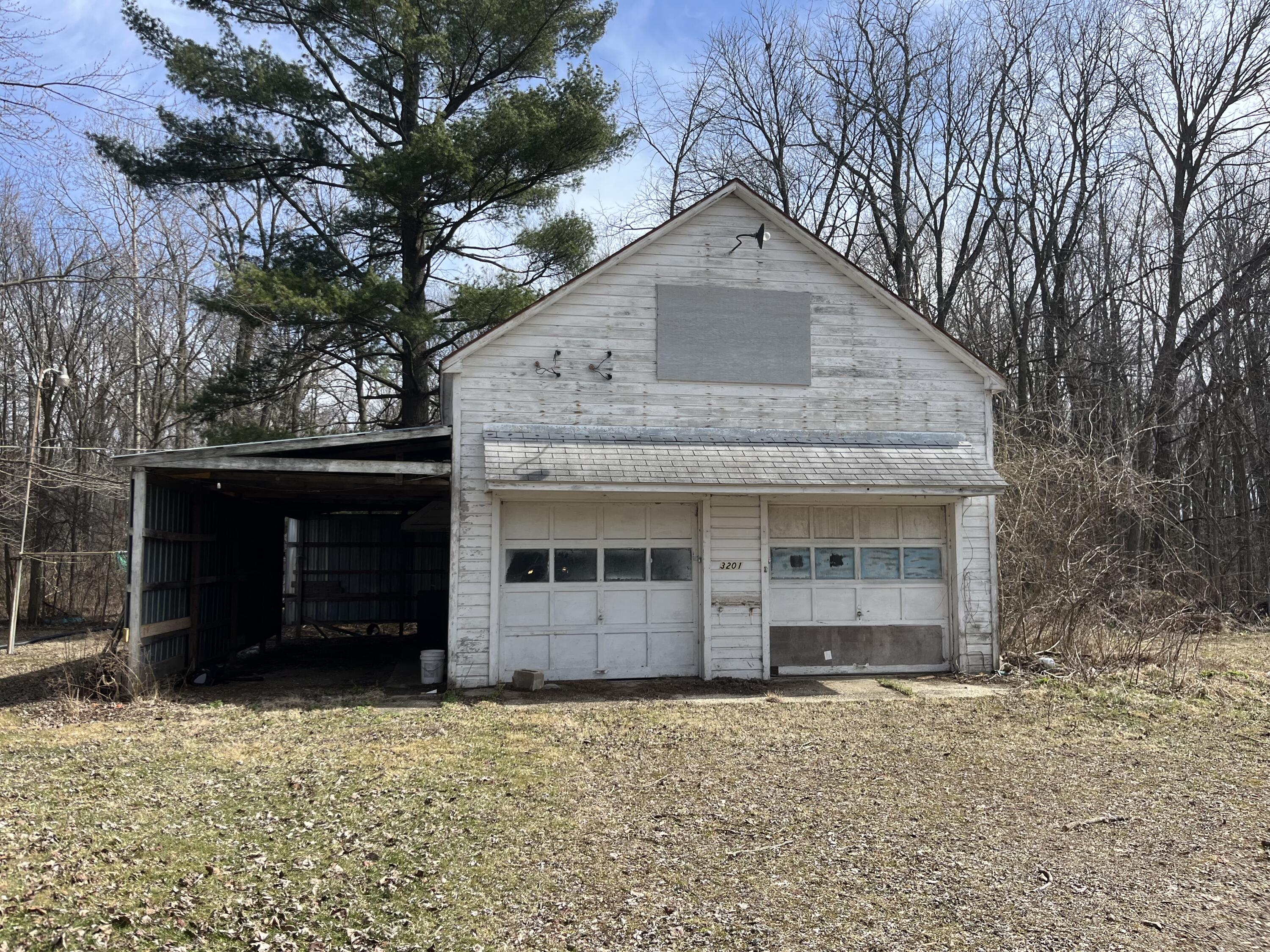 3201 Rives Junction Road Jackson, MI 49201 - Photo 4 of 22 4