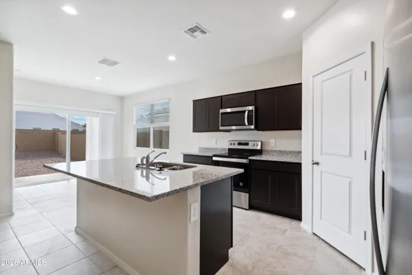 $369,990 | 5521 East Button Lane, San Tan Valley, AZ 85140