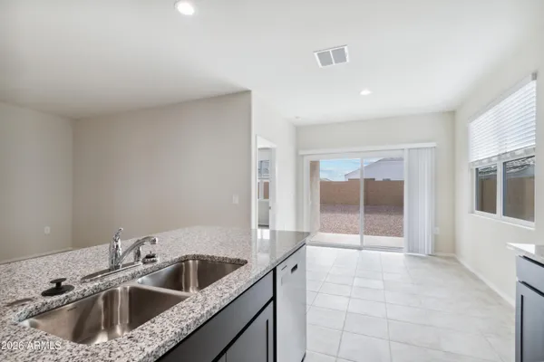 $369,990 | 5521 East Button Lane, San Tan Valley, AZ 85140
