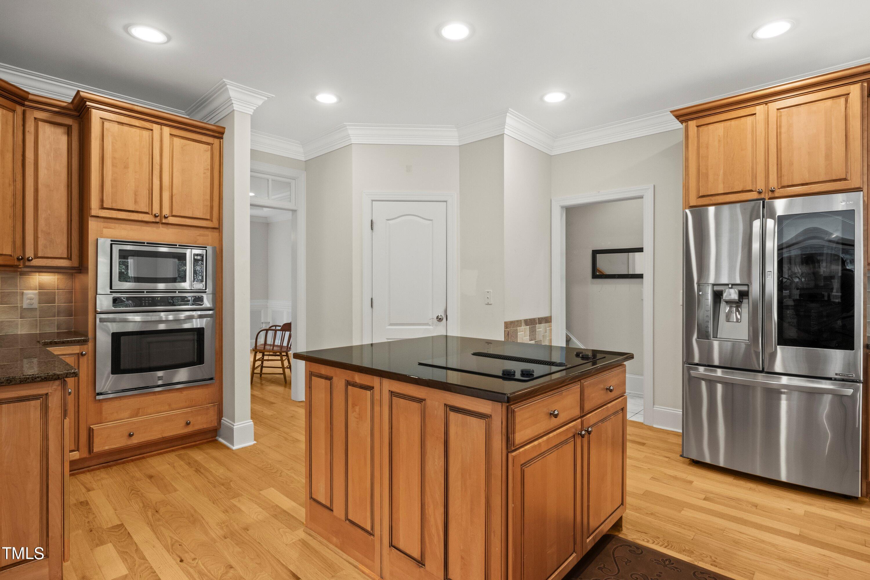 3200 Signature Lane Raleigh, NC 27606 - Photo 16 of 53 23-202404173200 Signature Ln_0018