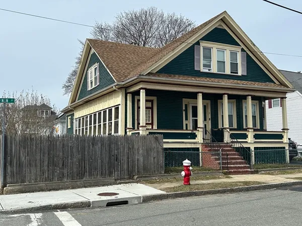 $449,900 | 3 Vernon Street, New Bedford, MA 02745