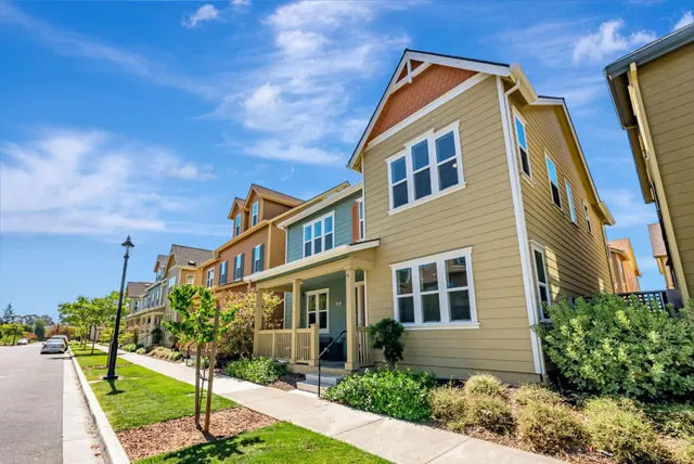 $875,000 | 1861 Shasta Lane, Hercules, CA 94547