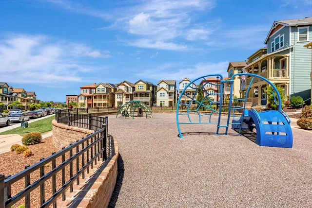 $875,000 | 1861 Shasta Lane, Hercules, CA 94547