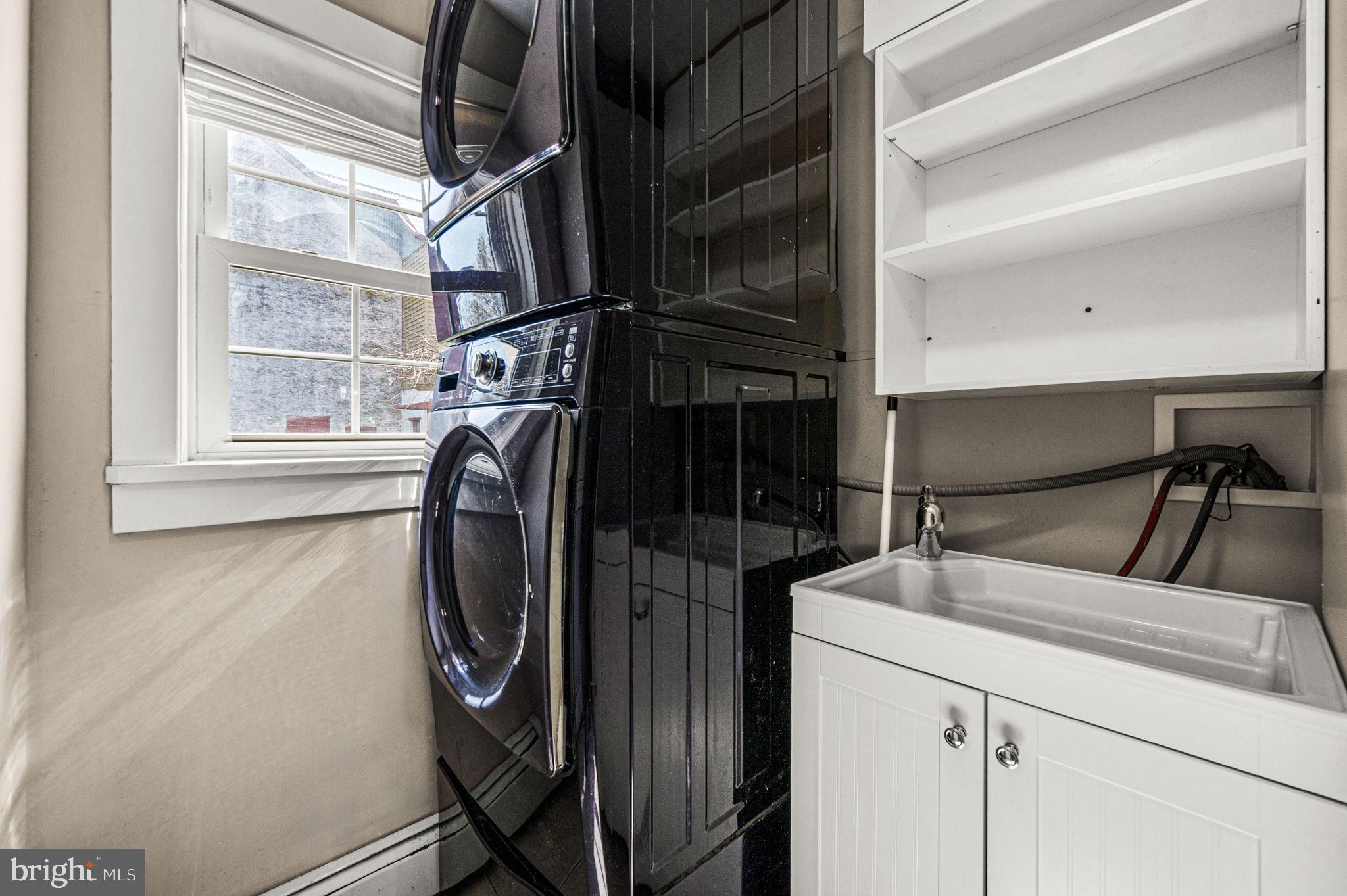 466 Old Schuylkill Road Pottstown, PA 19465 - Photo 14 of 44 1st floor Laundry room