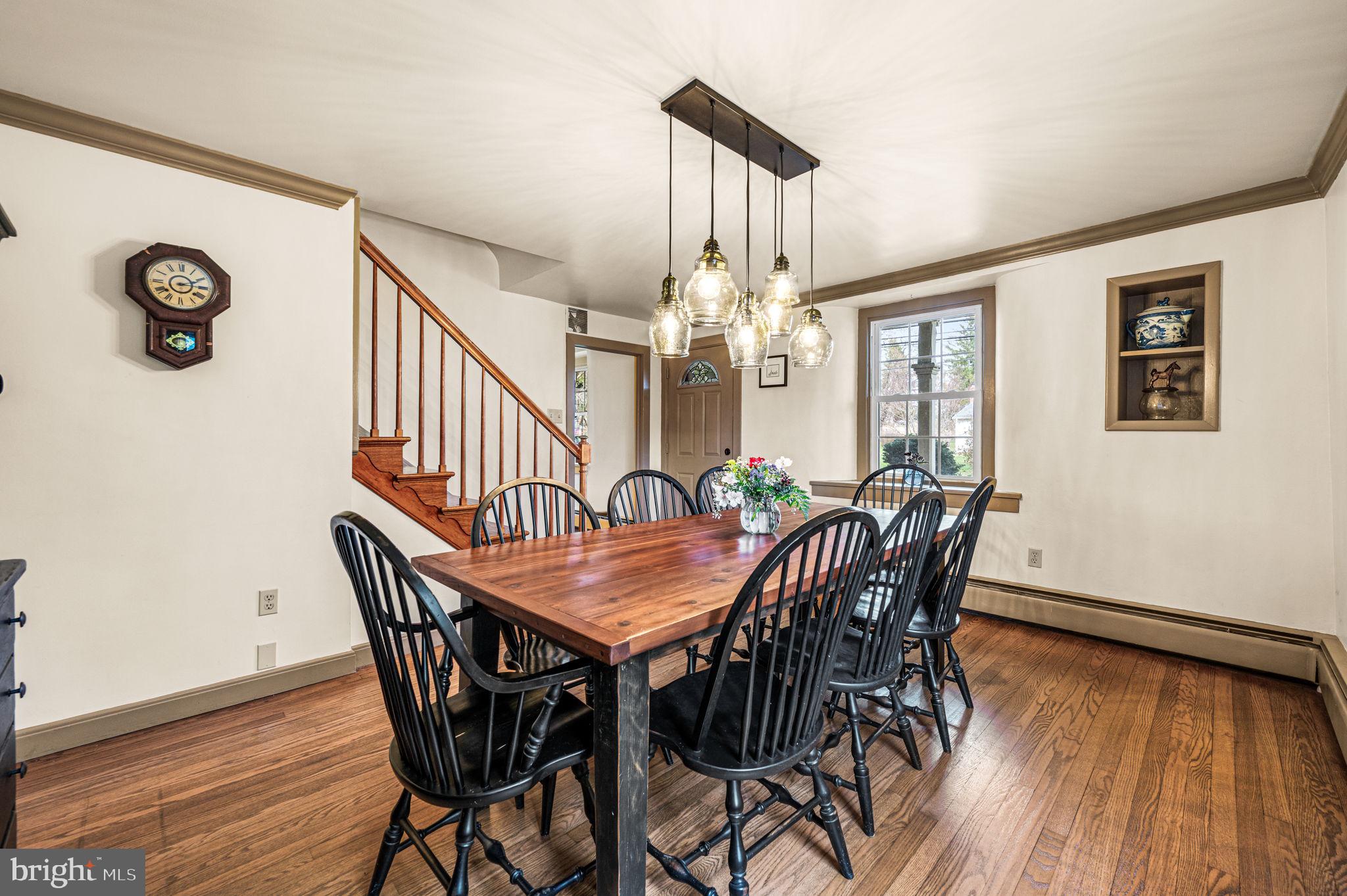 466 Old Schuylkill Road Pottstown, PA 19465 - Photo 9 of 44 Dining room