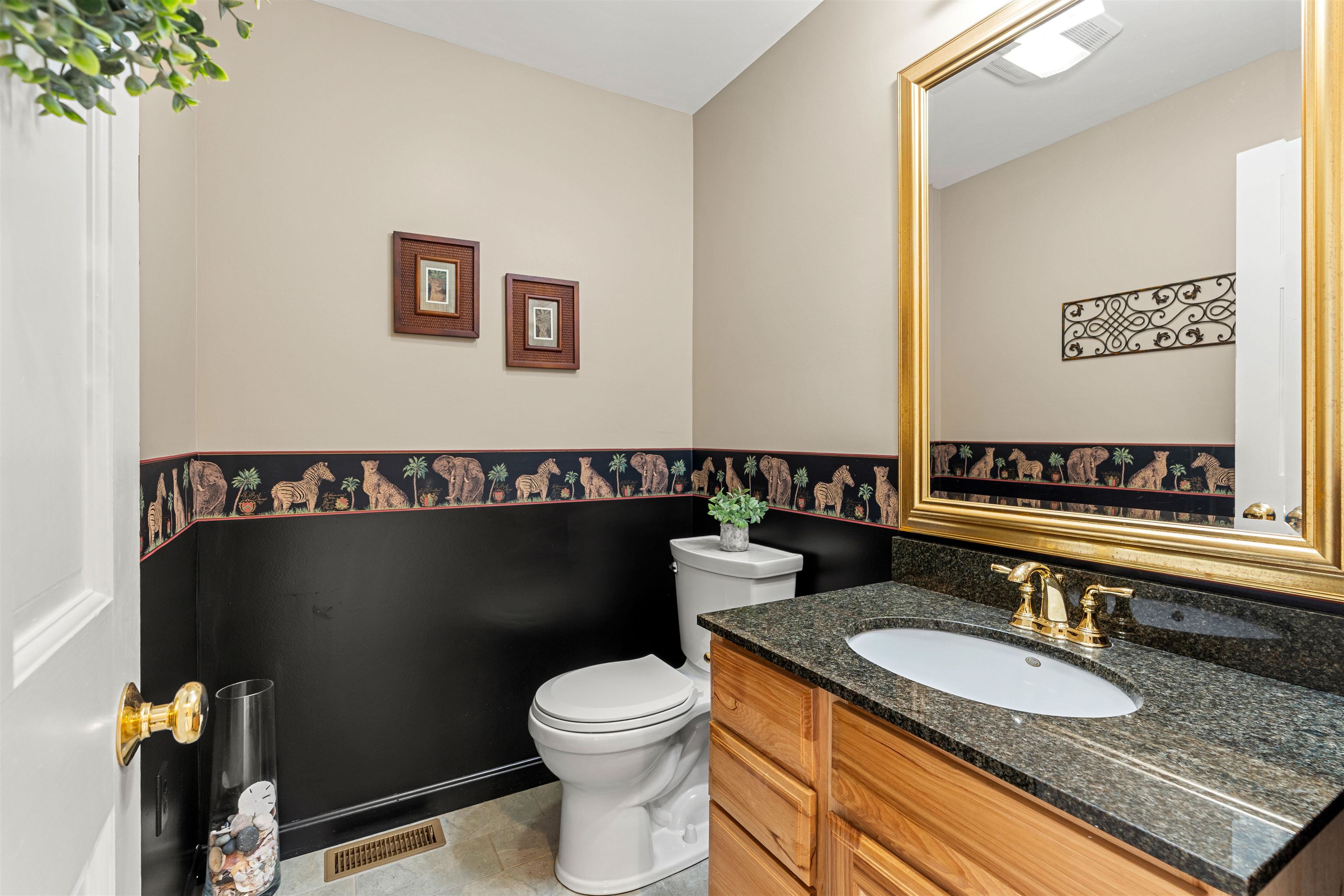 57 Mid. Dunstable Road Nashua, NH 03062 - Photo 18 of 52