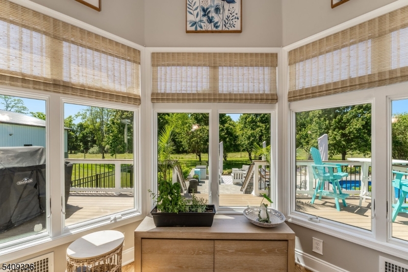 16 Wolverton Road Pittstown, NJ 08867 - Photo 18 of 50