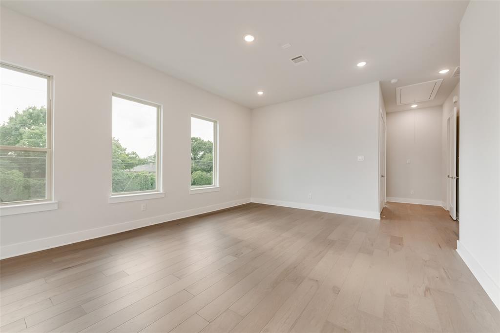 921 Ash Road Plano, TX 75075 - Photo 11 of 24