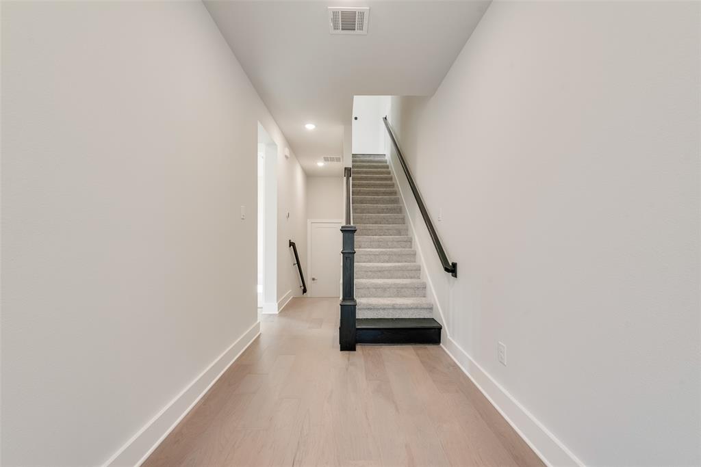 921 Ash Road Plano, TX 75075 - Photo 13 of 24