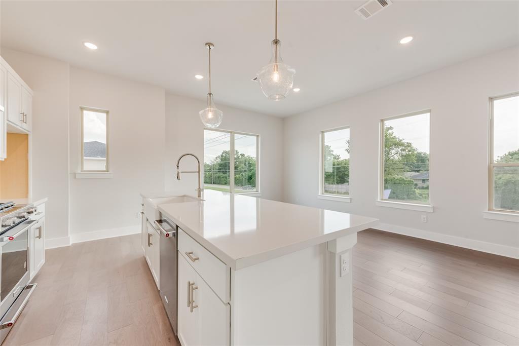 921 Ash Road Plano, TX 75075 - Photo 6 of 24