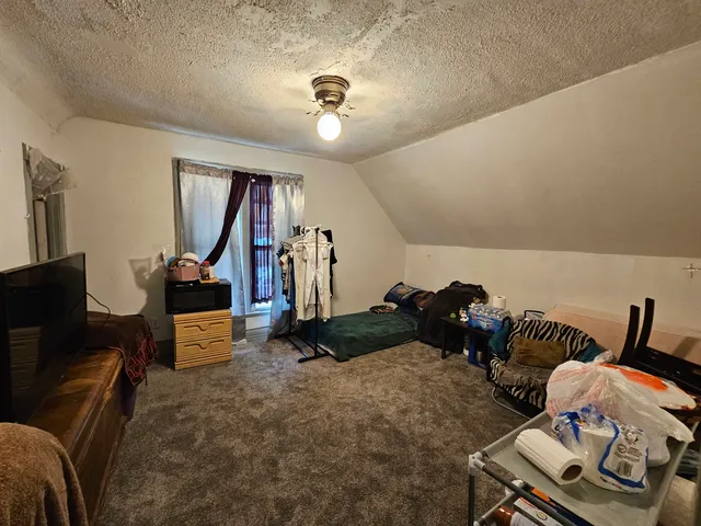 $211,000 | 315 Vandalia Street, Elgin, IL 60123