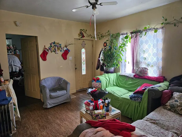 $211,000 | 315 Vandalia Street, Elgin, IL 60123