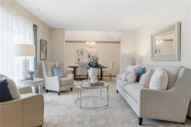 $395,000 | 10250 Caenen Drive, Lenexa, KS 66215