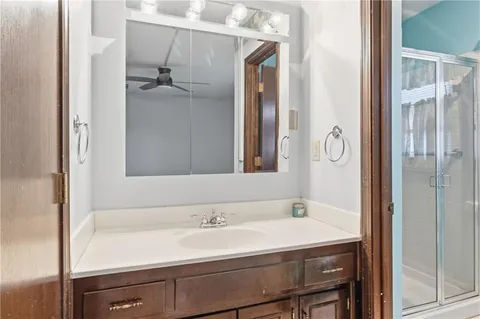 $395,000 | 10250 Caenen Drive, Lenexa, KS 66215