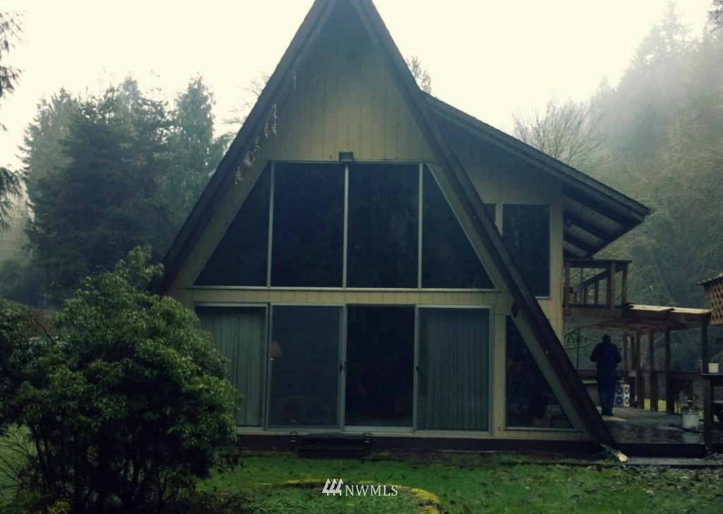 2405 Kalama River Road Kalama, WA 98625 - Photo 1 of 4 Gallery Image 1