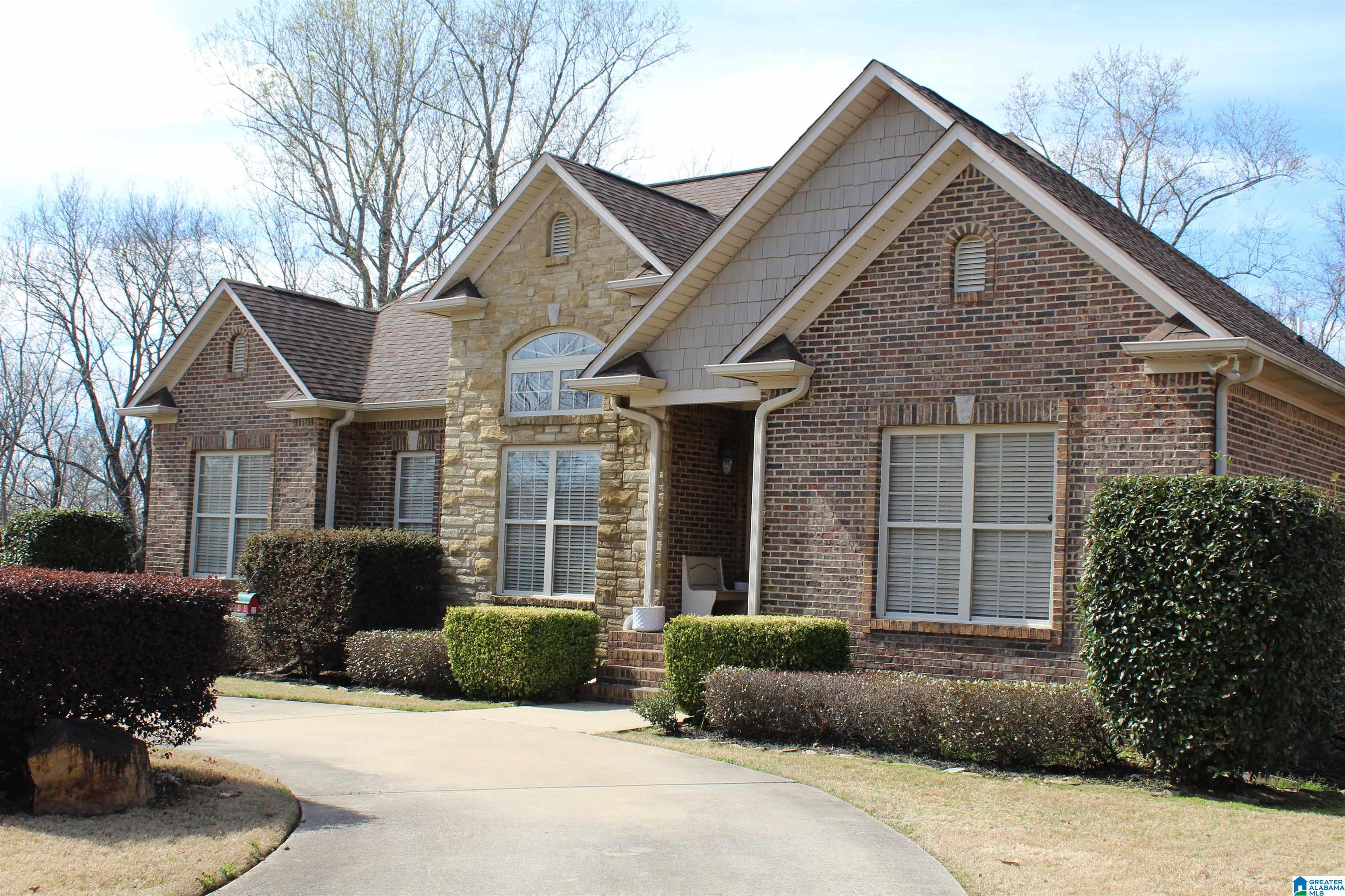 175 Ridgewood Lane Odenville, AL 35120 - Photo 2 of 35