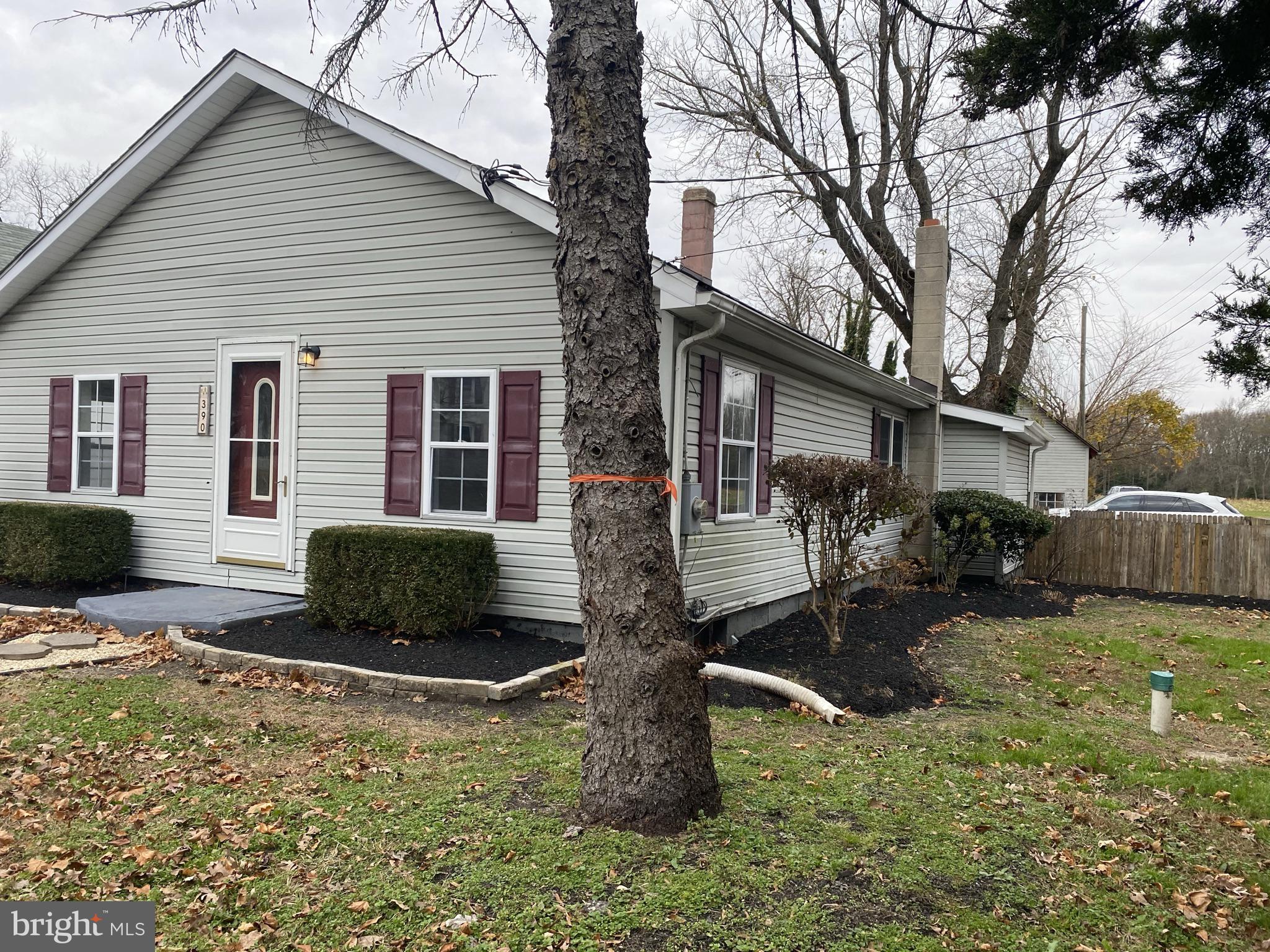 390 Monroeville Road Monroeville, NJ 08343 - Photo 2 of 27