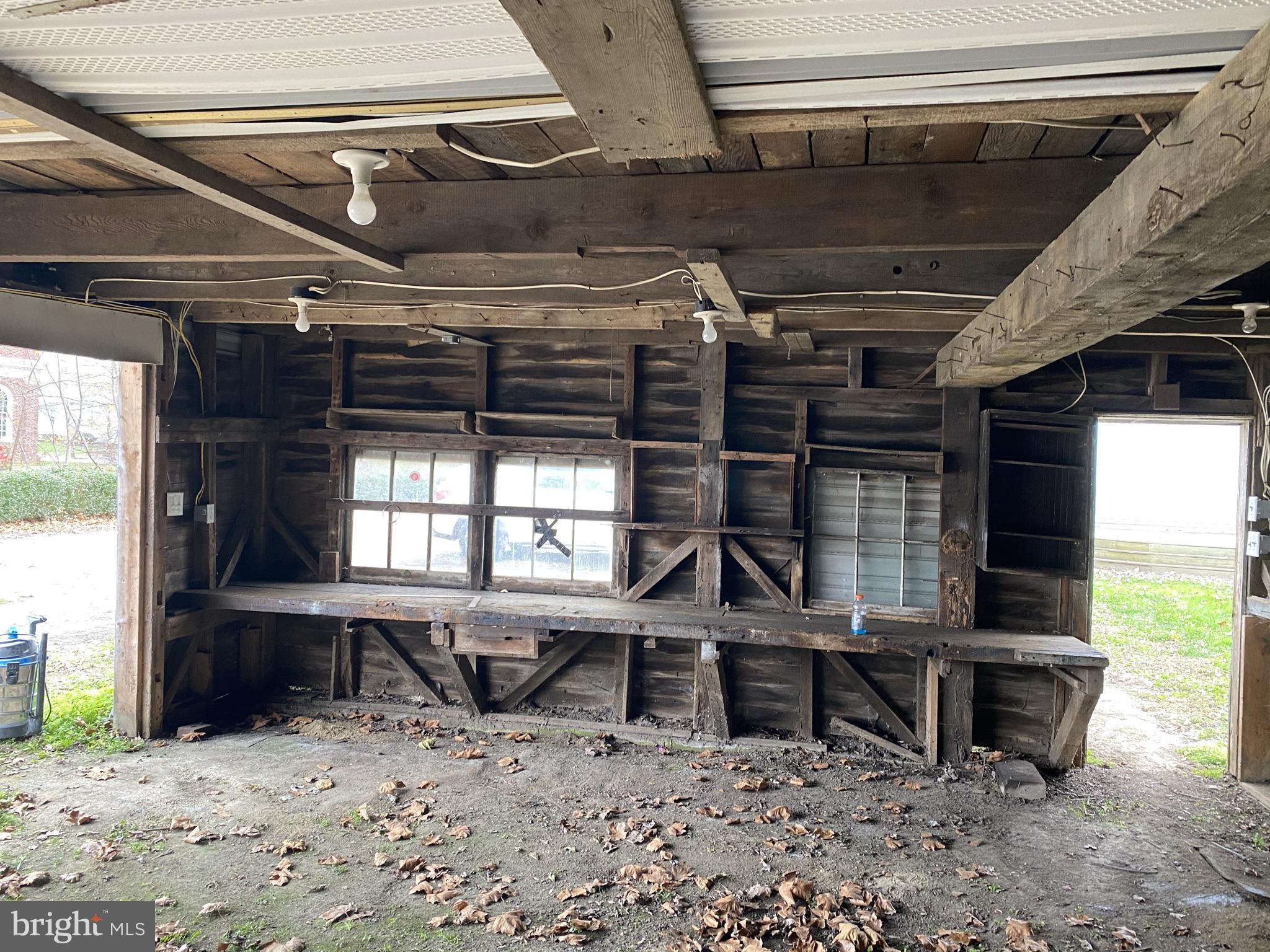 390 Monroeville Road Monroeville, NJ 08343 - Photo 27 of 27 Inside of barn