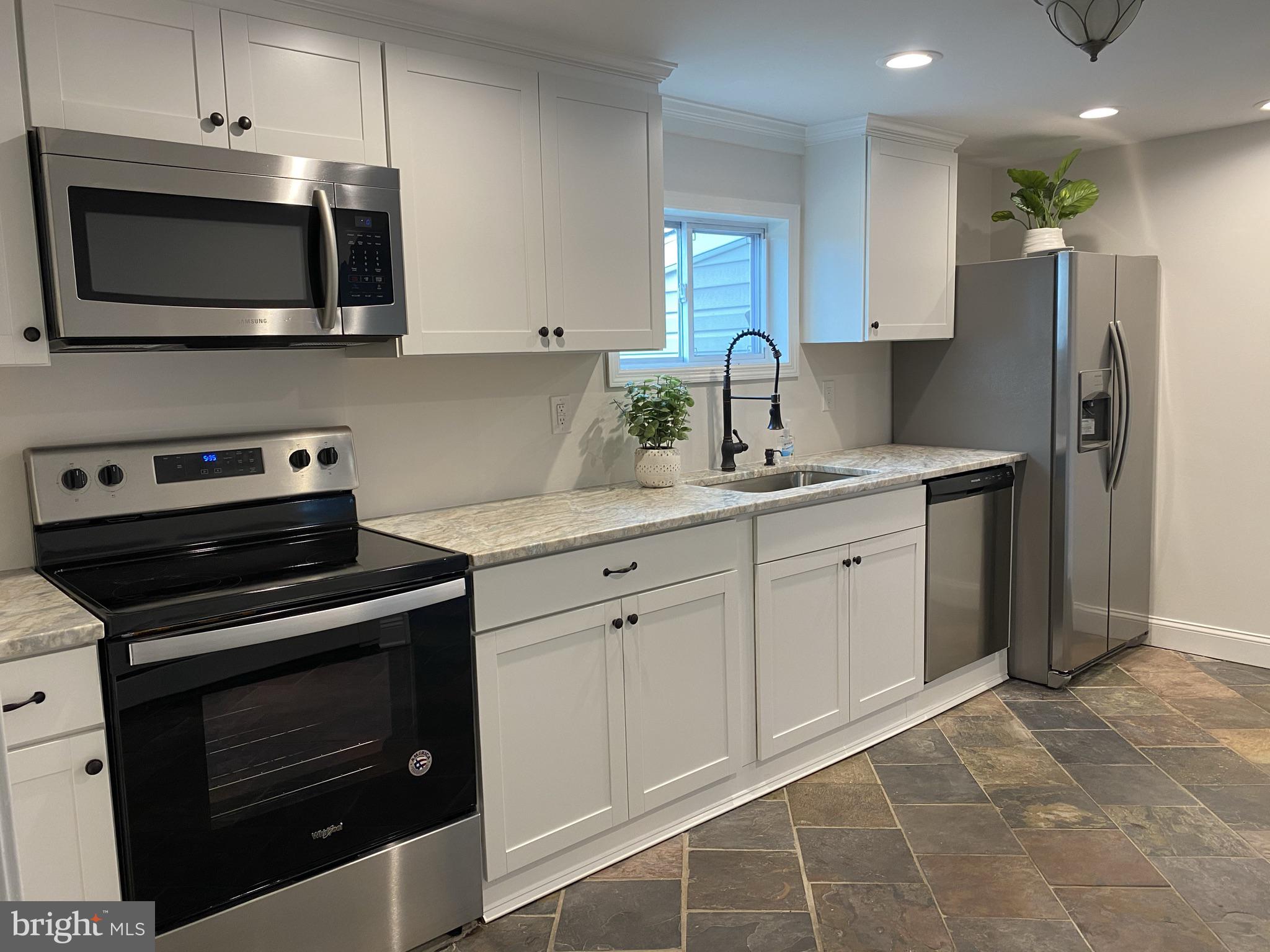 390 Monroeville Road Monroeville, NJ 08343 - Photo 6 of 27