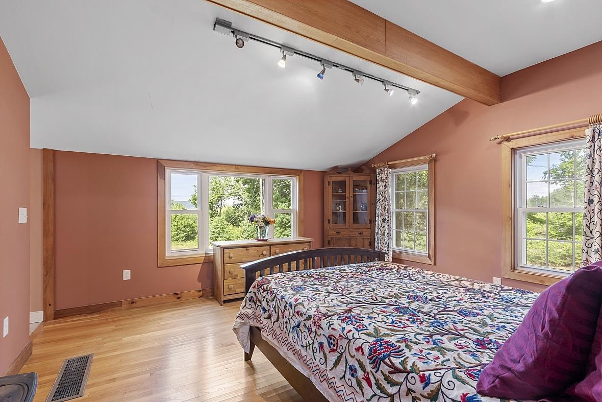68 Hooper Hill Road New Boston, NH 03070 - Photo 6 of 30