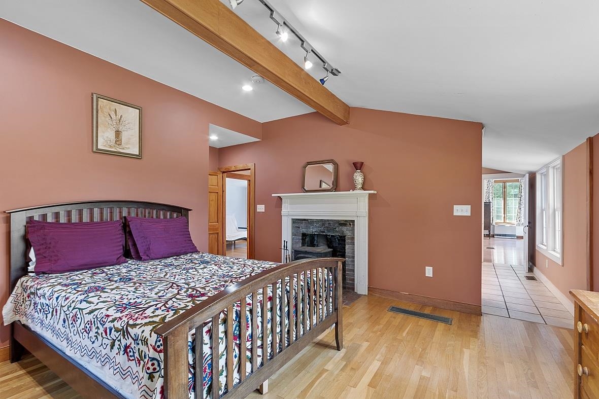 68 Hooper Hill Road New Boston, NH 03070 - Photo 8 of 30