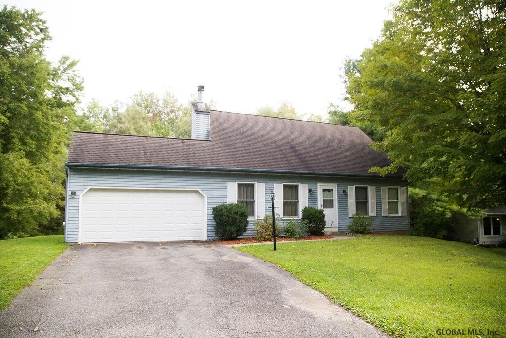 81 Algonquin Road Halfmoon, NY 12065 - Photo 1 of 32 Photo 1
