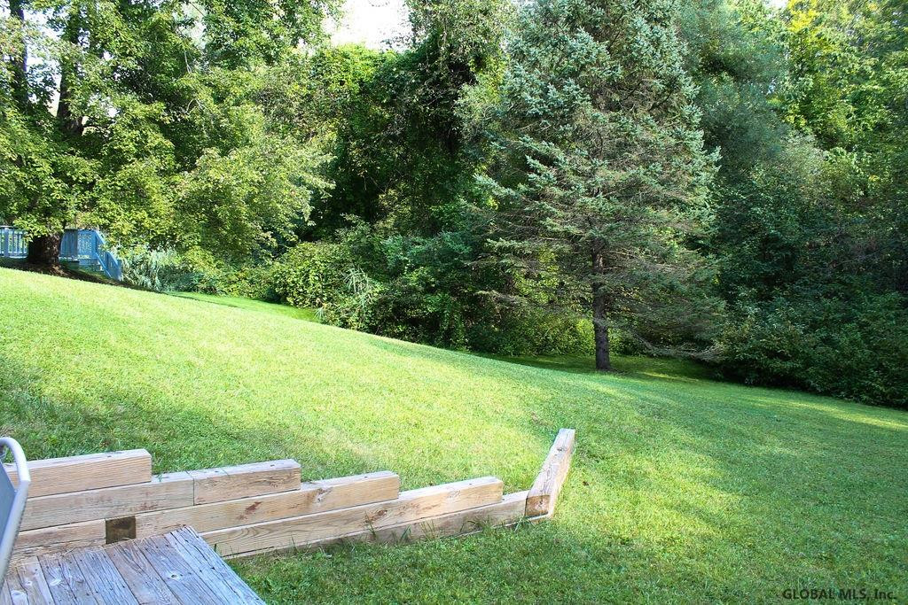 81 Algonquin Road Halfmoon, NY 12065 - Photo 23 of 32 Photo 23