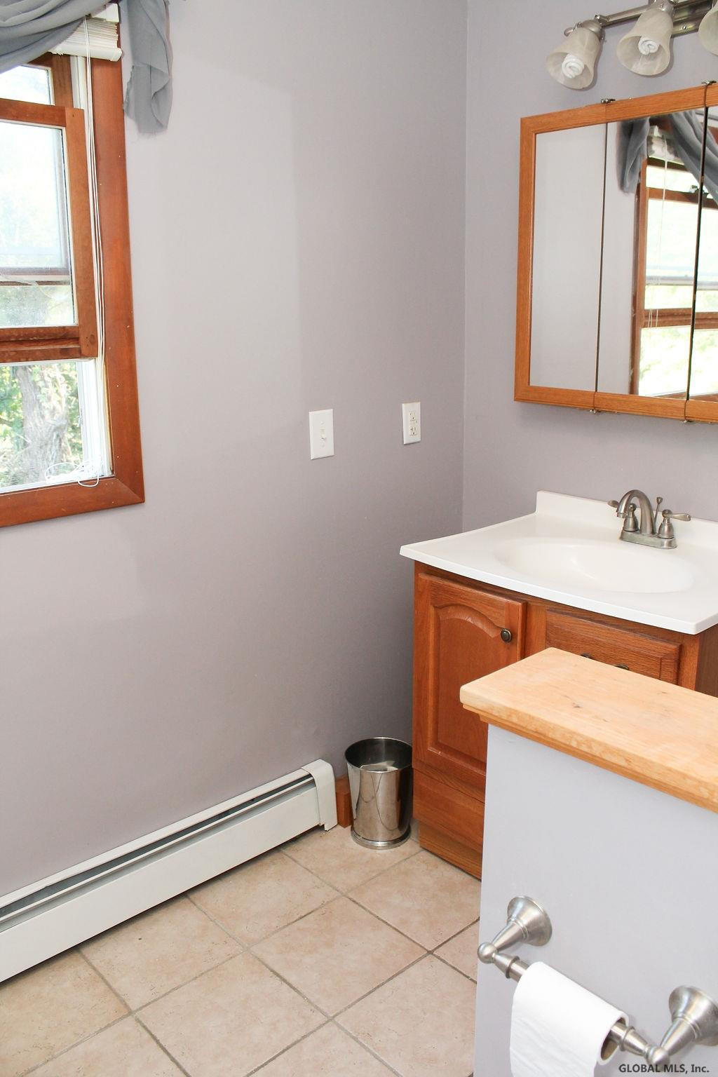 81 Algonquin Road Halfmoon, NY 12065 - Photo 29 of 32 Photo 29