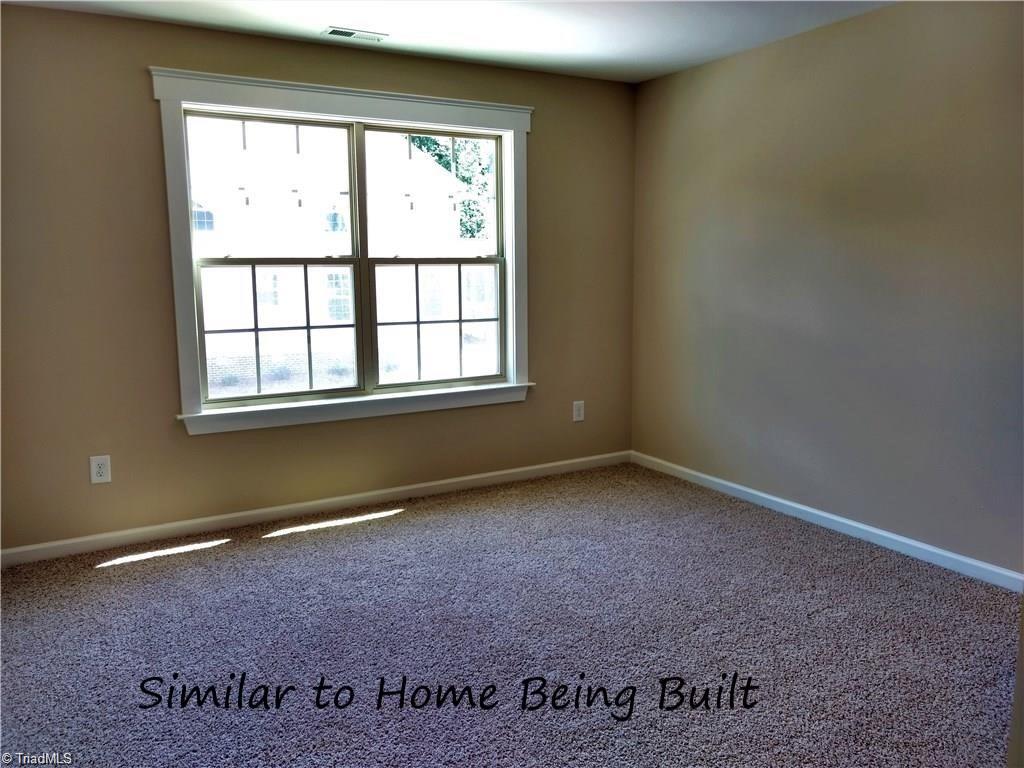 5507 Rambling Road Greensboro, NC 27409 - Photo 12 of 20 Gallery Image 12