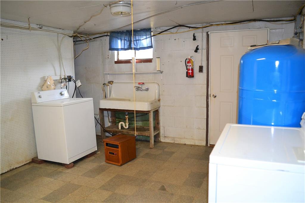1220 State Rte 28 And 66 Templeton, PA 16259 - Photo 15 of 24 a utility room with dryer and washer