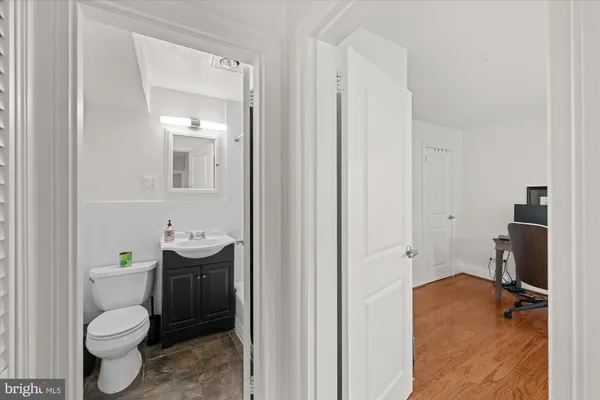 $2,295 | 4840 MacArthur Boulevard Northwest, Unit 301, Washington, DC 20007