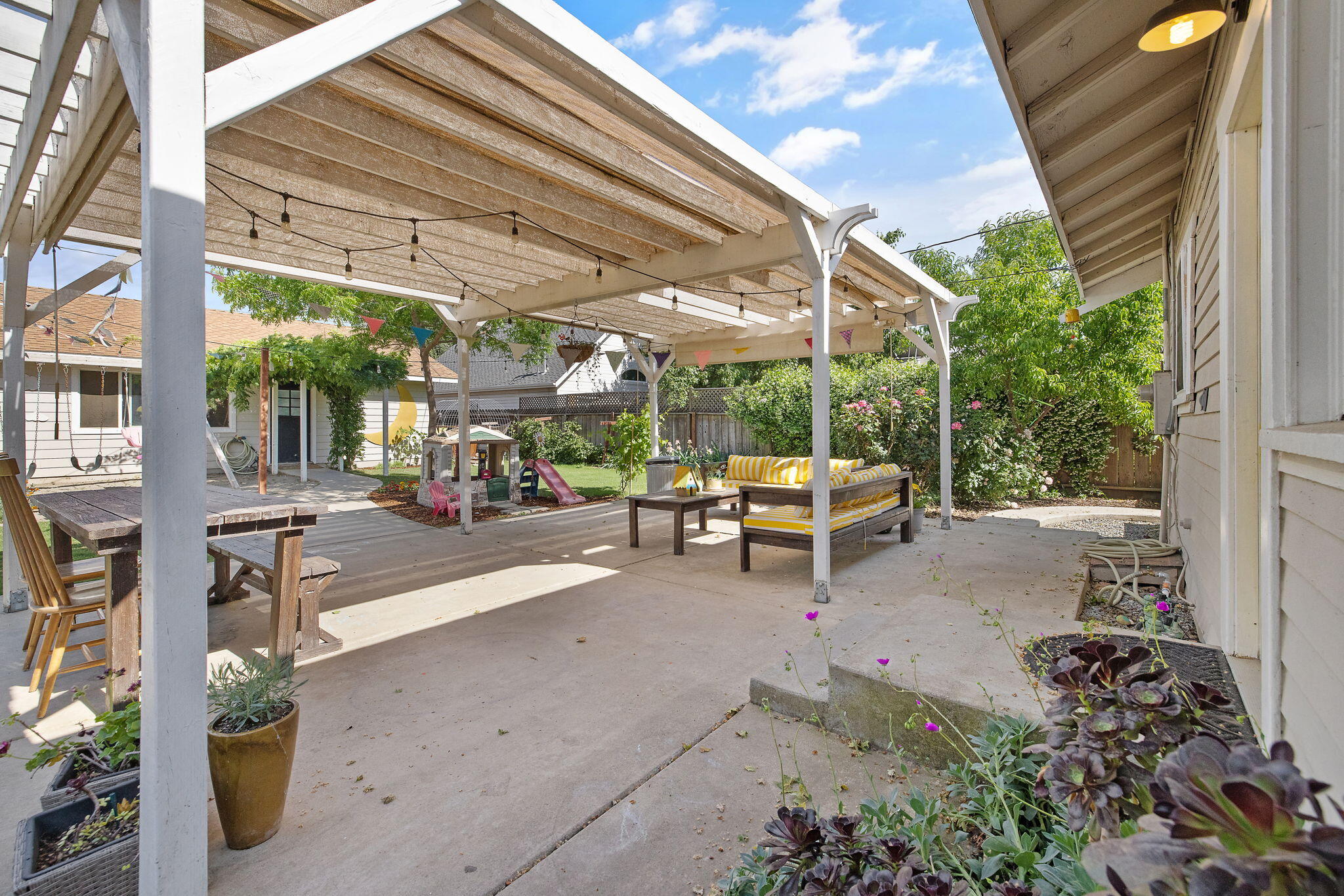 533 South E Street Exeter, CA 93221 - Photo 23 of 40 29-web-or-mls-713A3648