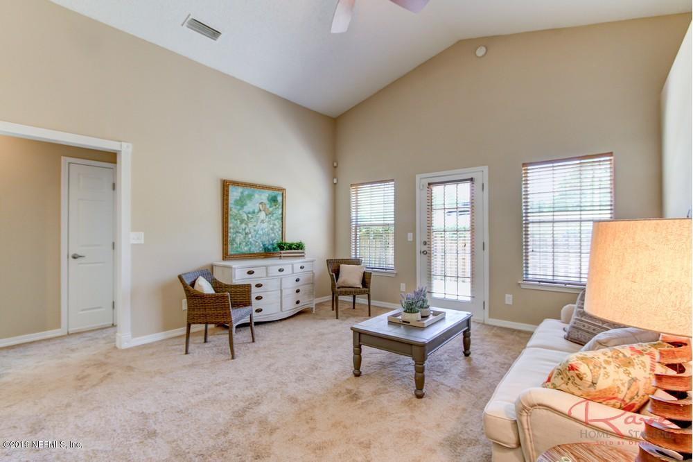 7635 Rudy Court Jacksonville, FL 32210 - Photo 18 of 30 Rave Home Staging Jacksonville (17) WEB